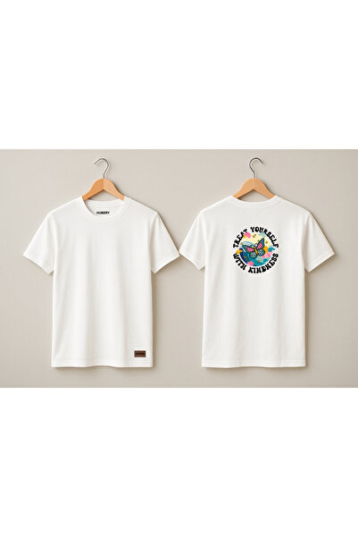 HUBERYWEAR تي شيرت نسائي مريح بطبعة نص فراشة على الظهر -