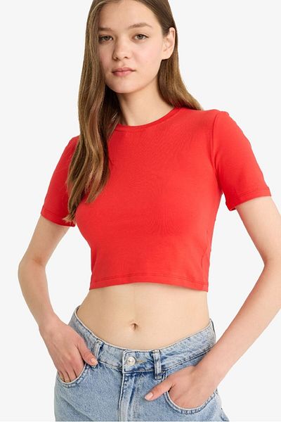 DeFacto New Season Coool Fitted Crop Basic Plain Red Short Sleeve T-Shirt