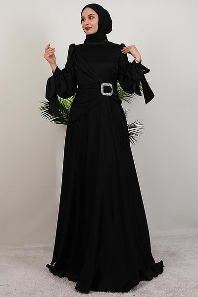 GİYZAMİLA Stone Buckle Front Dress Black