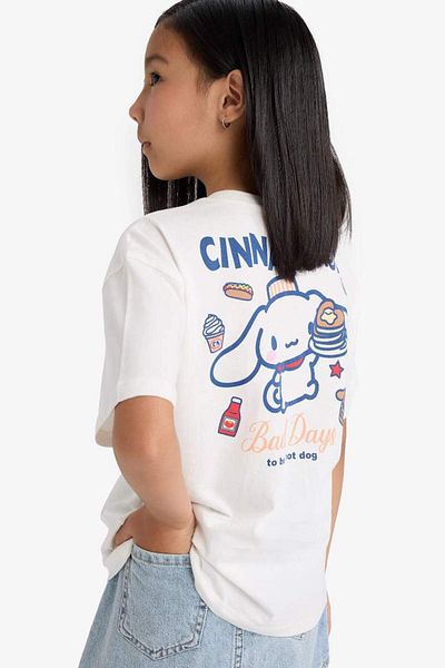 DeFacto New Season Girl's Hello Kitty Oversize Wide Fit V-Neck Back Printed Short Sleeve