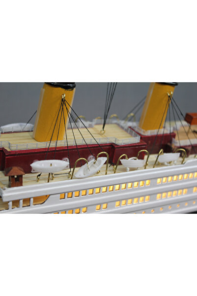 URZ GRUP Ahşap Titanik Gemisi Ledli