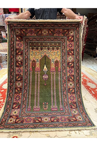 RD RAMAZAN DAĞ EL HALI SANATI El Dokuma Kayseri Seccade Halısıdır Ebat 135x93