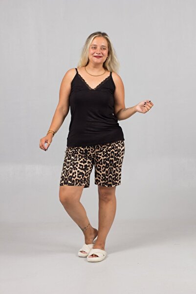 Truva XXL Plus Size Pajama Set with Leopard Shorts: Complete Your Chic with Black Top