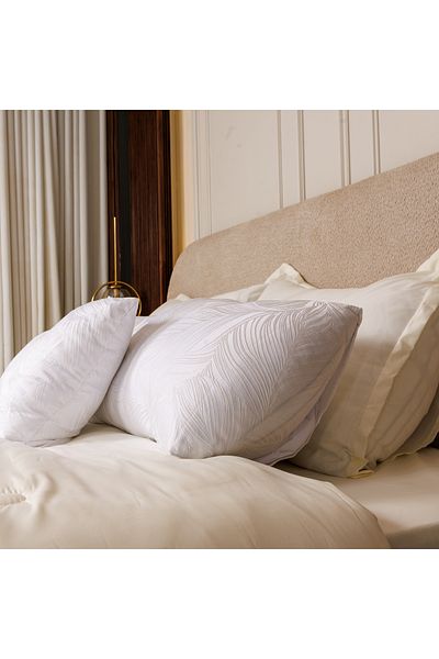 FoamZone 10-Piece Microfiber Jacquard Comforter