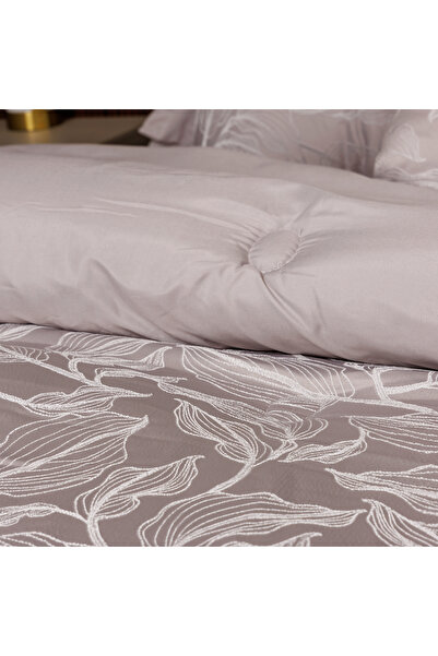 FoamZone 10-Piece Microfiber Jacquard Comforter