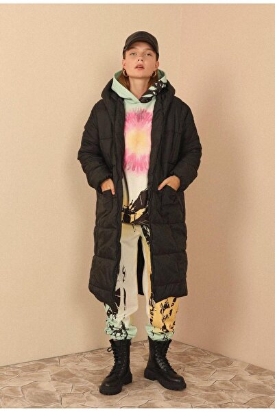 Cesicey Uzun Kapitone Anorak Kalp Yaka Oversize/ Salaş Kadın Mont Siyah