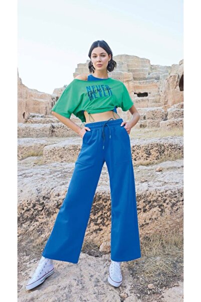 NightLove Monamise Short Sleeve 3-Piece Crop Tracksuit Set 23090