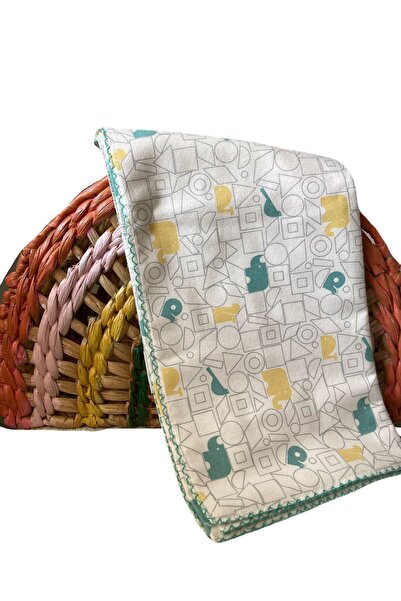 Bebitof Fil ve Gergedan Desenli Pazen Battaniye