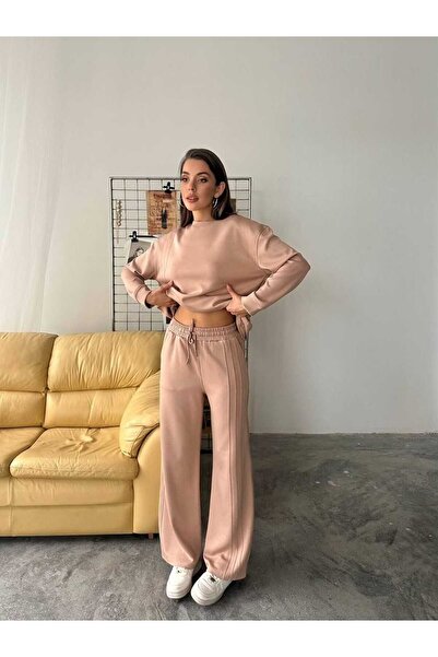 02Lady Fashion Wide Leg Modal Fabric Tracksuit Set with Grass Detail