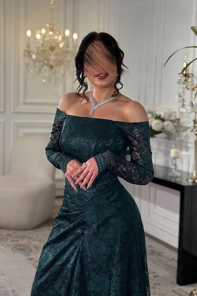 HOOR AL-YASMEEN Olive green lace evening dress