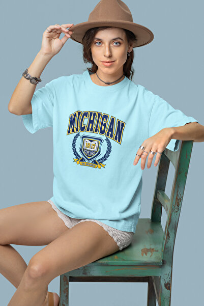 Butik Γυναικείο μπλουζάκι με στάμπα Michigan σε μπλε χρώμα, oversized