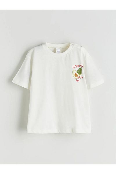 LC Waikiki Lcw Baby Ecru Crew Neck Baby Boy T-Shirt and Shorts 2-Pack