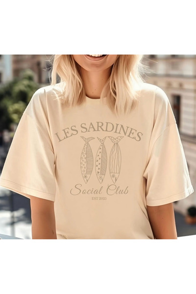 LAYORA Les Sardines Social Club Printed T-Shirt – Minimal and Stylish Design