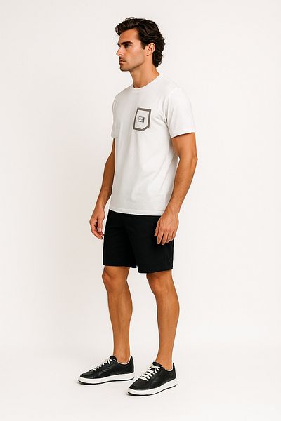 OIL PARK Crew Neck Chest Print Detailed Tight Fit 100% Cotton Stretch Single Jersey T-Shirt