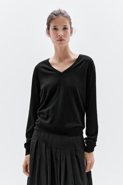 Massimo Dutti Yünlü V yaka triko kazak