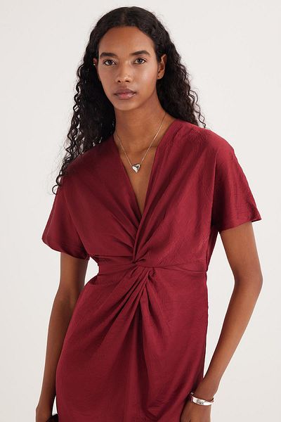 Tudors Women's Slim Fit Slim Fit Short Sleeve V Neck Burgundy Dress