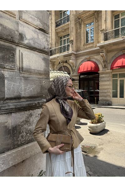 Lunora Vera Twill Silk Scarf