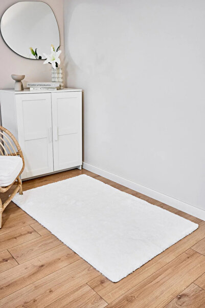 Apex Halı Beyaz Peluş Dokulu Kaydırmaz Dekoratif Halı