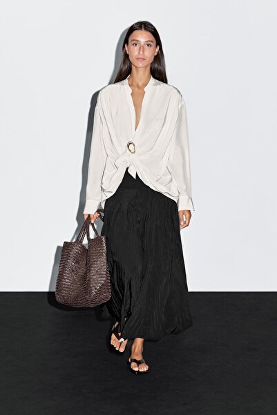 Massimo Dutti Yakası düğümlü ve broş detaylı bluz