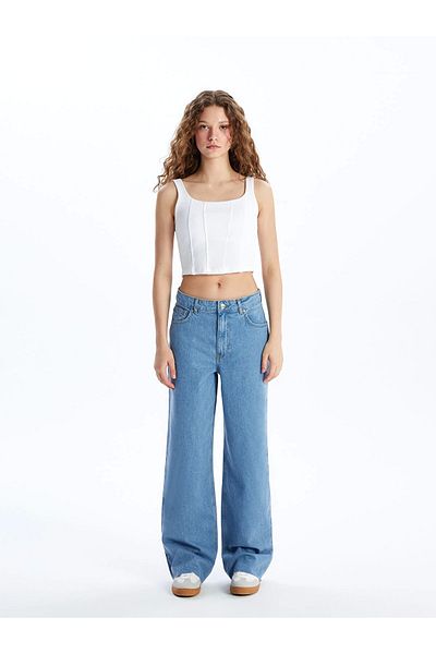 LC Waikiki Xside White U-Neck Straight Strap Women's Crop