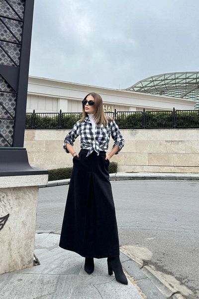 NEW LAVİVA Women's Black Pleat Detail on the Front, A-Line, Zipper Closure on the Back, Long Stem Skirt