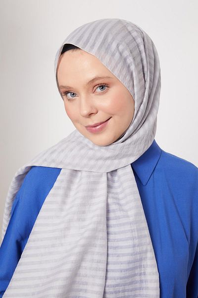 Levidor Light Gray Striped Shinga Shawl