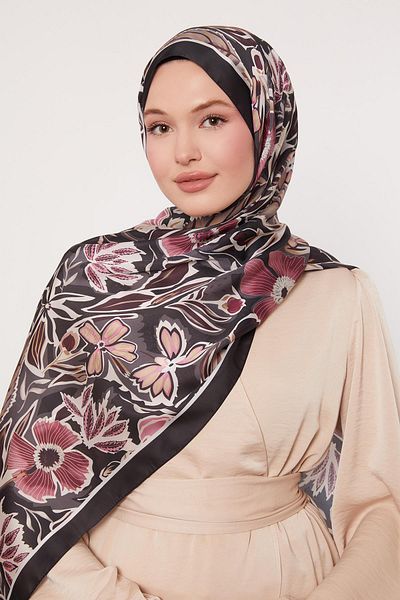 Levidor Black-Pink Petunia Pattern Indian Silk Shawl