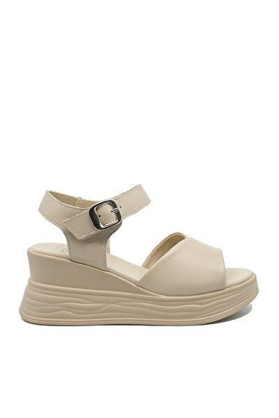 FORMAZIONE Comfortable wedge cream sandals made of natural leather