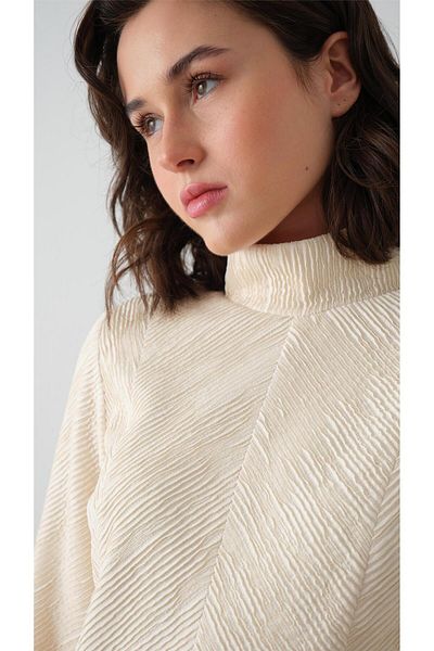 miha Hicran Önal Fisherman Collar Crepe Chiffon Dress Ecru