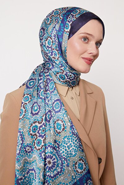 Levidor Navy Blue Batik Pattern Indian Silk Shawl