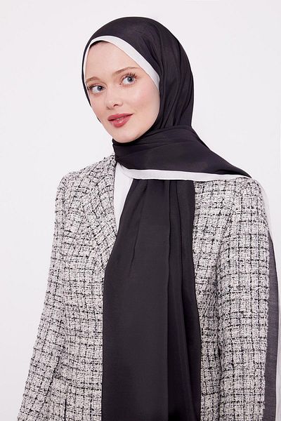 Levidor Night Black Prague Cotton Shawl