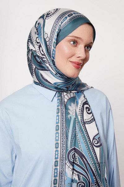 Levidor Emerald Edge Geometric Pattern Indian Silk Shawl