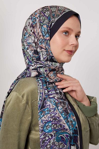 Levidor Indigo Abstract Flower Pattern Love Shawl