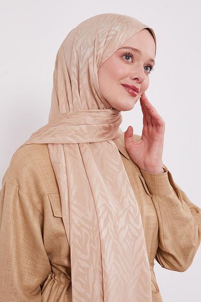 Levidor K.Mink Abstract Leaf Pattern Jacquard Capri Shawl