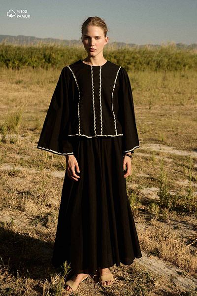 Hooopstore Voile Black Skirt Suit with Stripe Detail