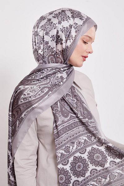 Levidor A.Mink Spiral Pattern Indian Silk Shawl