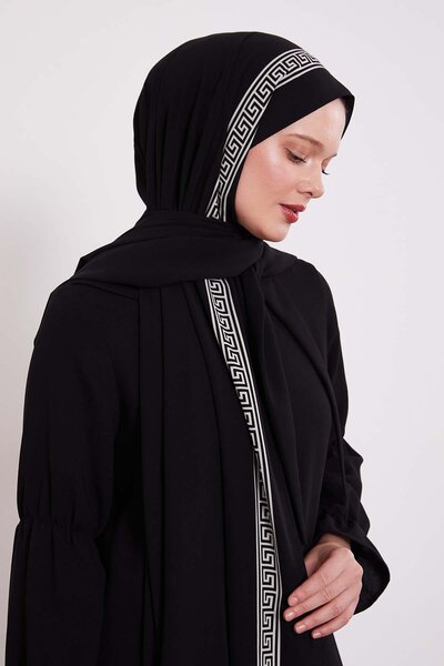 Levidor Black Labyrinth Pattern Medina Silk Shawl