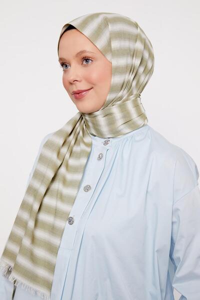 Levidor Grass Green Verona Shawl