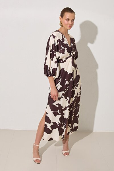 Setre Φόρεμα με μοτίβο με λεπτομέρεια σε εκρού-καφέ γιακά