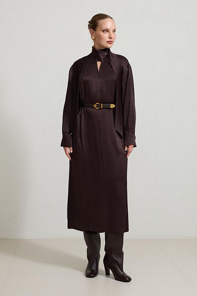 Setre Chocolate Neck Detailed Waist Belted Dress