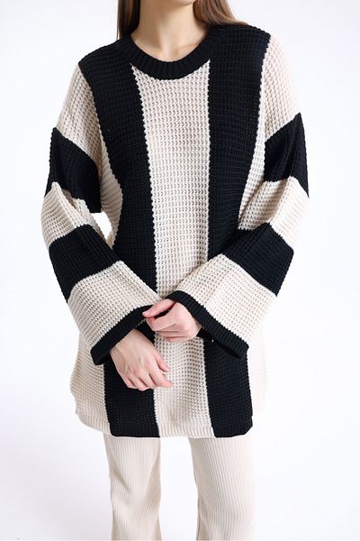 sole stories Women's Oversize Cut Color Block Sweater Dress