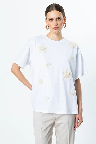 On Fashion Ten Knitted Flower Detailed Cotton Blouse White-56549