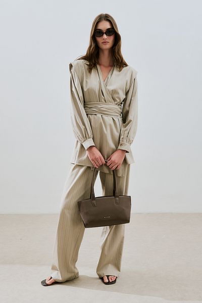 Manuka Striped Waist Elastic Trousers Beige