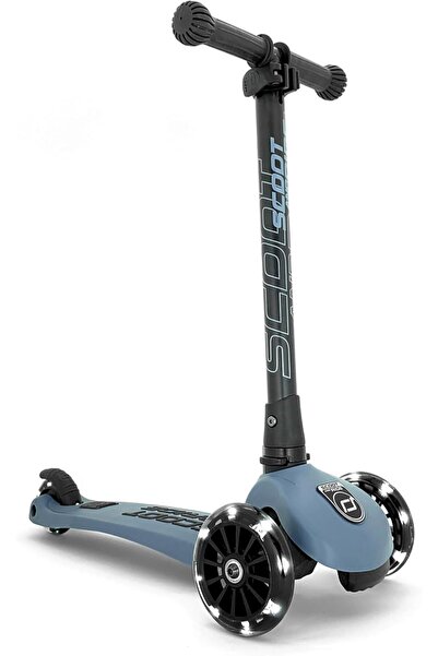 Hepta Collection Scoot Ride Highwaykick 3 LED Steel os