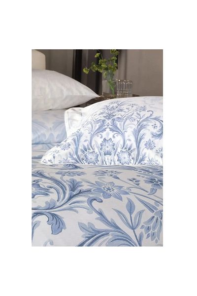 Valeron. Premium double bed linen set, Valeron, 7 pieces, Queen, 100% Egyptian cotton, white/blue