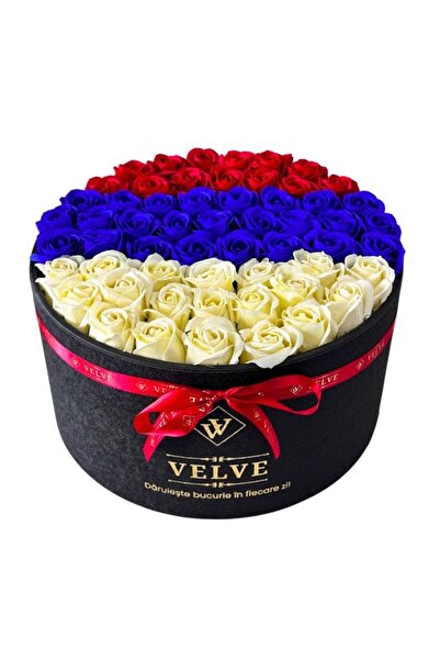 velve Aranjament floral Country, in cutie rotunda cu 55 trandafiri din sapun,...