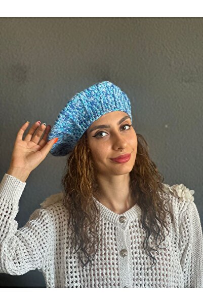 Gönülden Tasarım Hand Knitted French Painter Women's Beanie