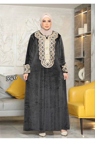 Generies High quality velvet Arabic jalabiya with a wonderful design