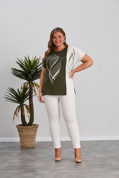 Orly More Viscose Fabric Plus Size Short Sleeve Stone Embroidery Detailed Mother Combed Cotton Blouse
