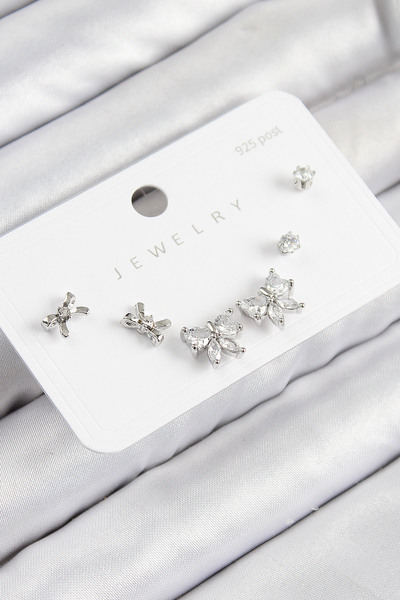 Nehir Pirinç Zirkon Taşlı Fiyonk Model Gümüş Renk 925 Ayar Gümüş Çivi Kadın K...